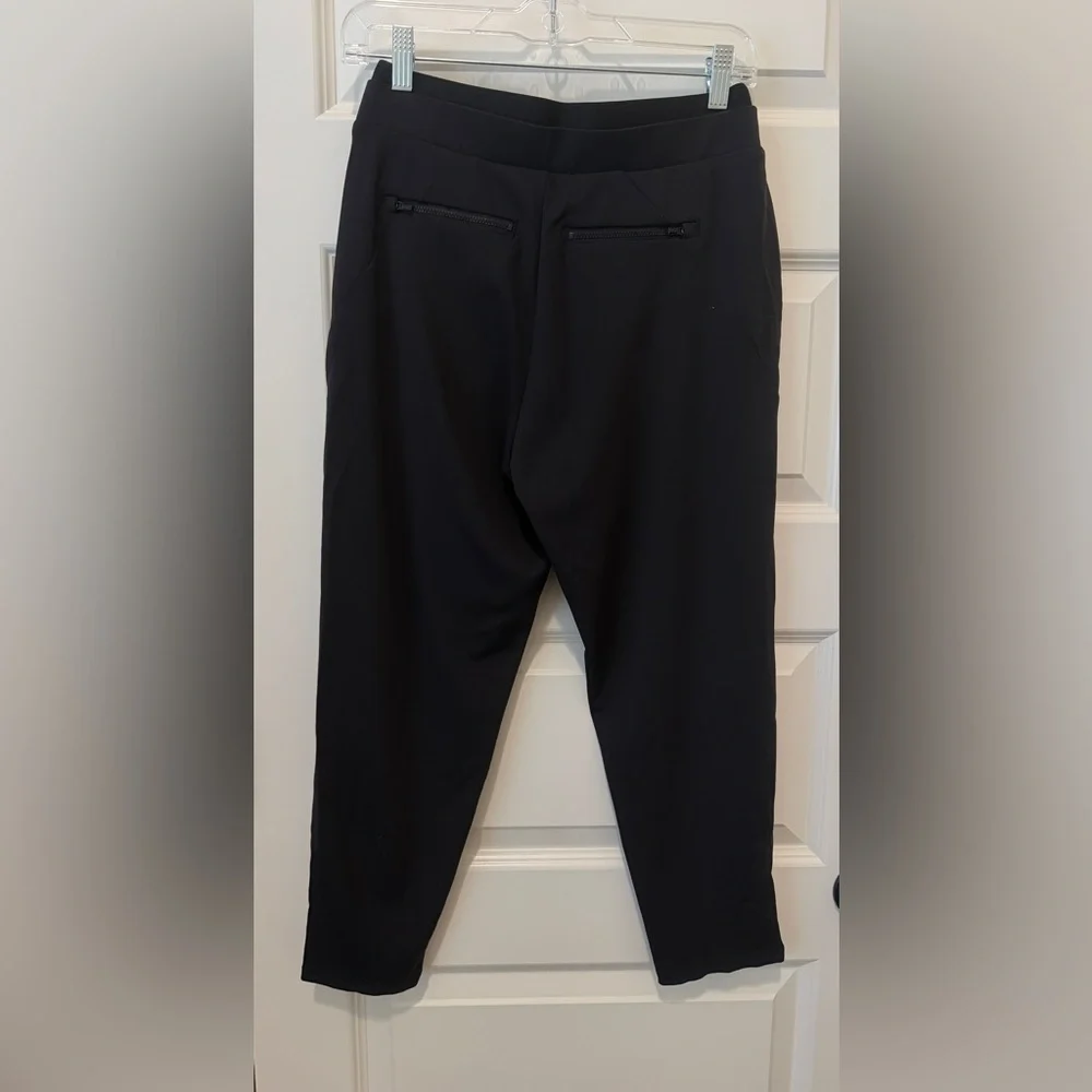 Athleta Black Venice Pintuck jogger